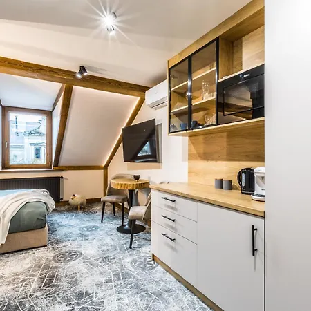 Forrest Krupowki * Zakopane