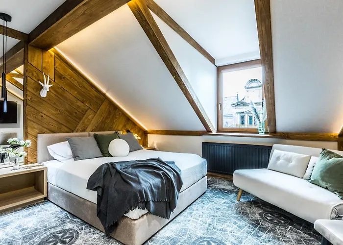 Forrest Krupowki * זקופאנה